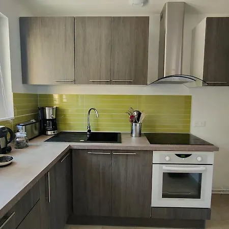 Martin Avec Cour Cambrai