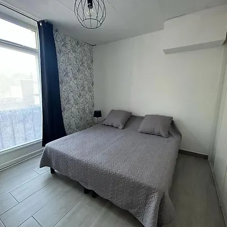 Martin Avec Cour Apartman Cambrai