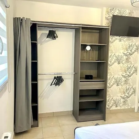 Martin Avec Cour Cambrai